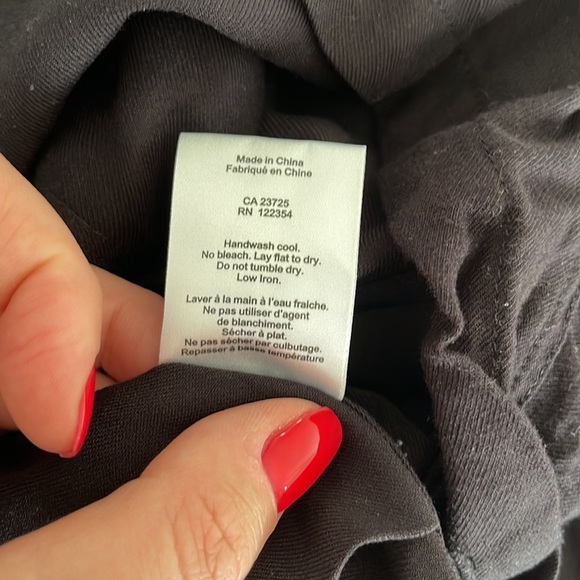 NWOT Aritzia | Talula Kasai Black Overalls - Picture 8 of 8